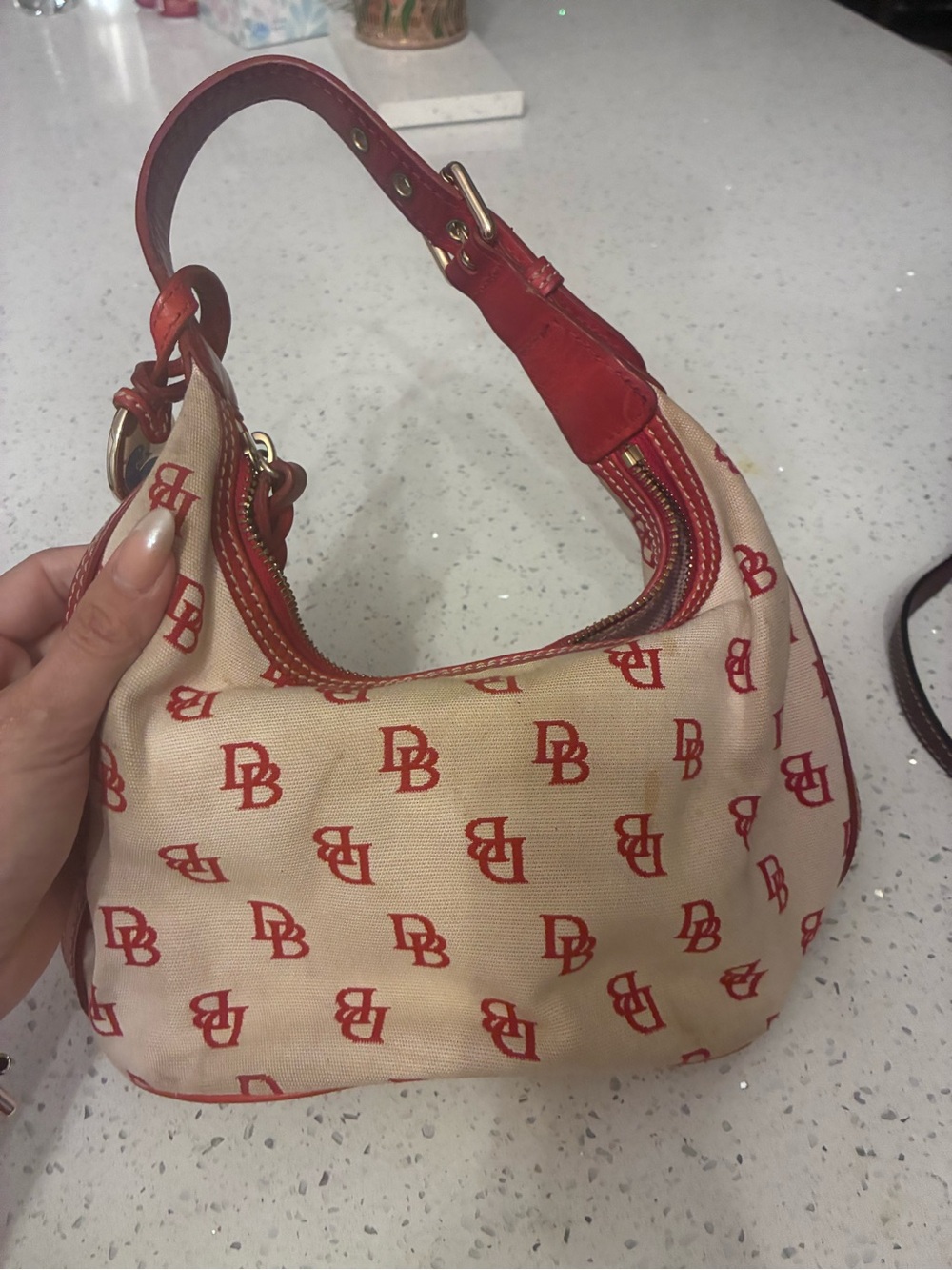Dooney and Bourke  Logo Print Red & Cream Shoulder Bag - Picture 2 of 3